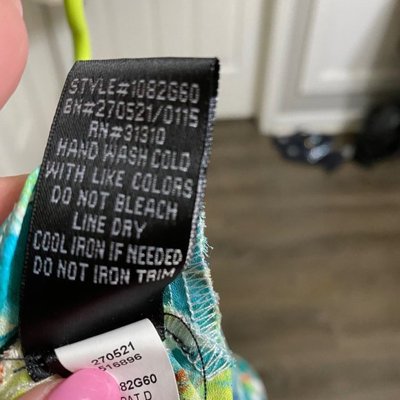 S IZ Byer Floral Summer Top w Beaded Neckline and Double Ruffle Bodice - Picture 8 of 8